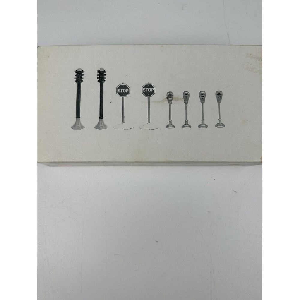 Dept 56 Heritage Collection Utilities Set Of 8 With Extra Street Clock #5512-3